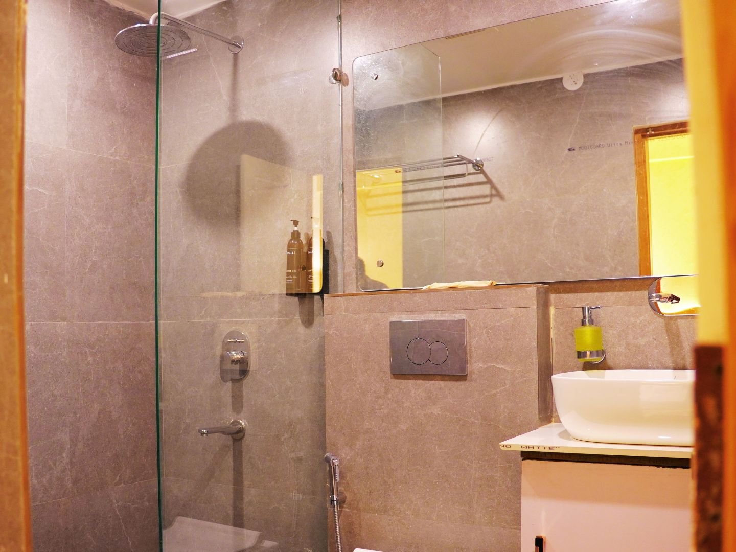 accommodation8 Modern private bathroom at Yogshri Healing accommodation
